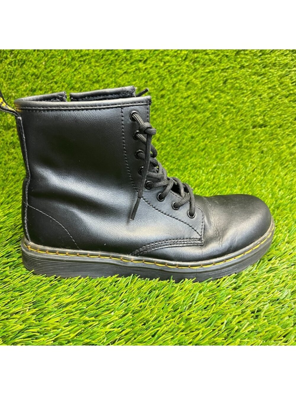 Dr. Martens Zavala Womens Size 5 Black Classic Side Zip Lace Up Combat Boots